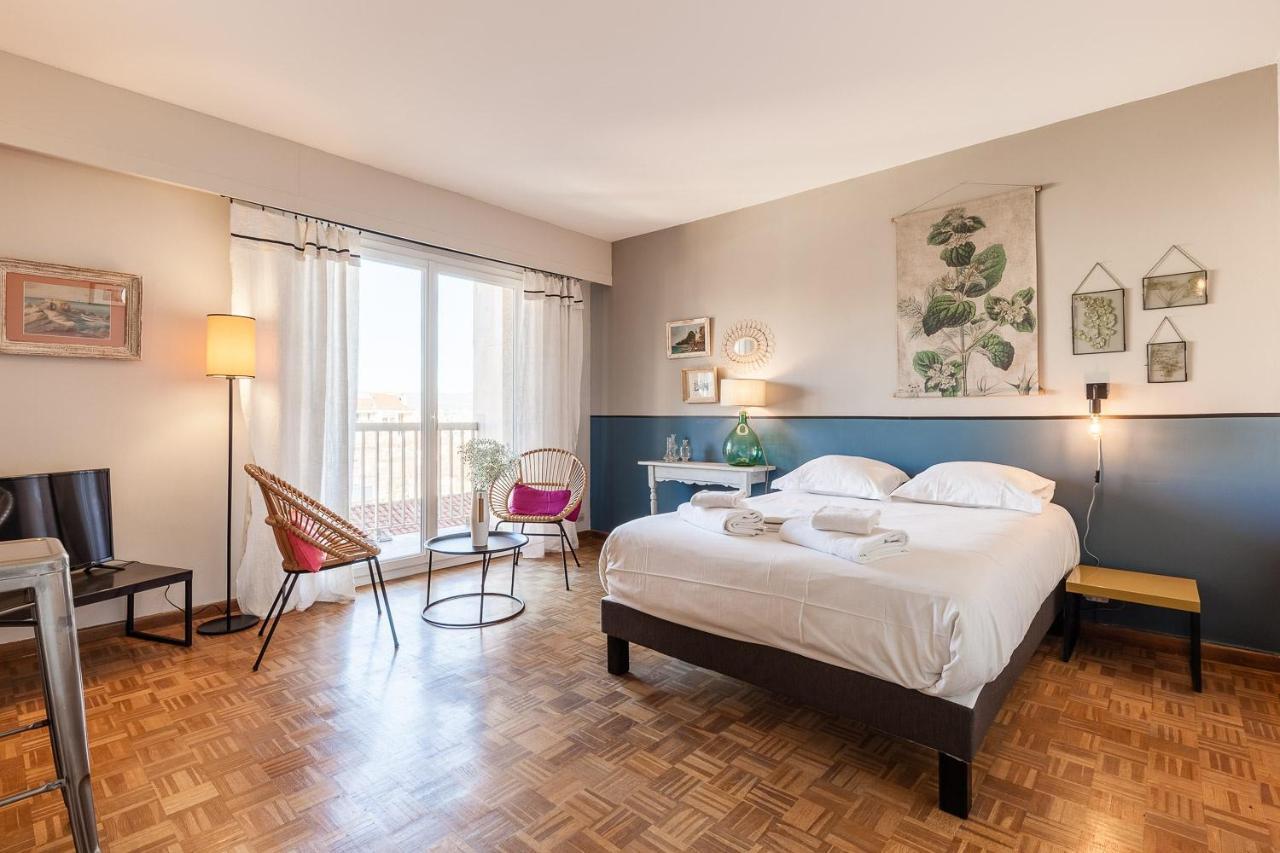 Sacha Apartment Marseille Bagian luar foto